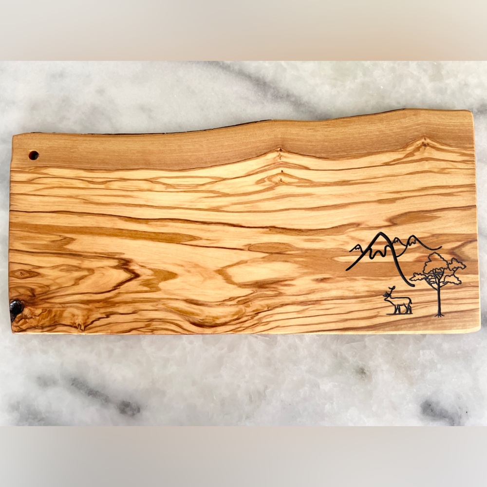Serving board “Mountain/Deer”